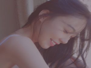 爱城笑 我们站在夏季里，守望