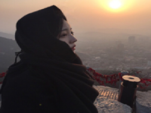 爱城笑 ♡我可爱