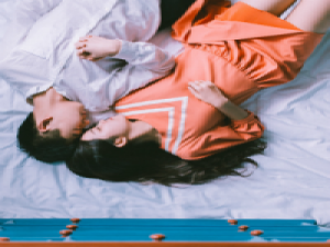 深情一人 不如浪荡一生 做人不要太膨胀 低调