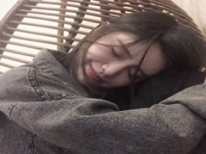 从不填标题的我. 收起你可笑的虚伪 流