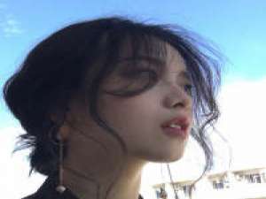 一别两宽 各自欢喜. 一些星星，在几亿光年