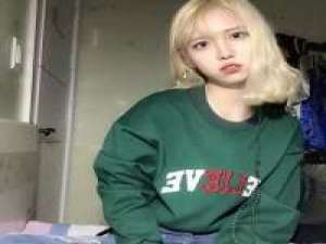 命运它又何时心疼过我们 爱一个不爱自己的人真