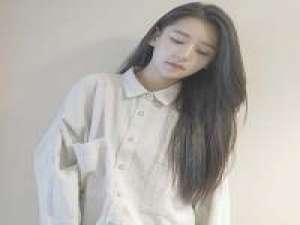 现世安稳。 坚强，在别人眼里是很