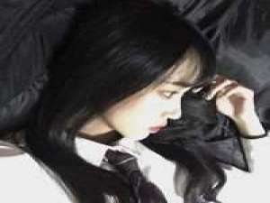 林木木：超级喜欢你 但是也超级委屈. 你爽朗的说着你不会回