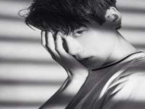 婪瘾。 我不知道这份爱夹杂着