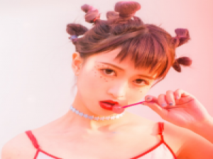 薄倩 对爱情无条件不计后果