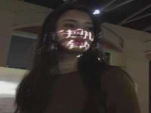 “一直坚强自息却遇你不堪一击” 别偷看了，过的没你好