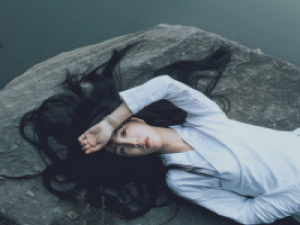 汉有游女 想哭就哭吧，别撑着，