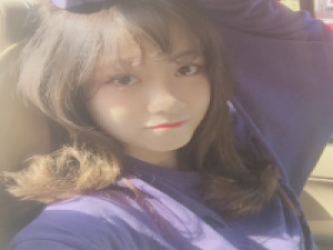 薄倩 失恋了一次，好像突然