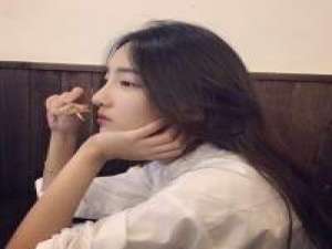 方恰拉 她其实只是想要个拥抱