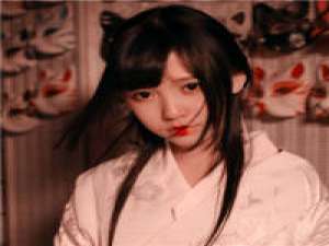 婪瘾。 唇齿间还残留的暧昧，