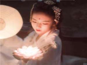 婪瘾。 想你的时候，想一个人