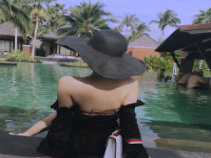 夏天的味道 是不是我不善言辞就活