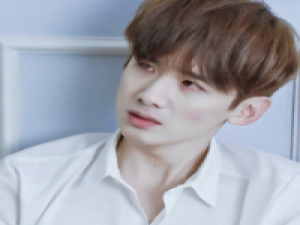 遗失的嘴唇 时间会犹豫会呼吸 ，