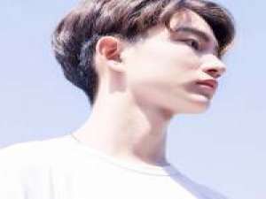 孤生. 讨厌一切草莓口味的东