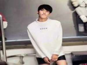 一个人怕孤独，两个人怕辜负 I blow a c