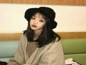 冬天如至 雨纷纷，旧故里草木深