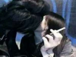 还是情侣头 站在回忆里停留只愿为