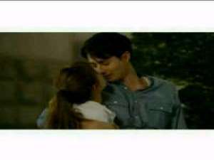 你是我戒不掉的瘾 我把想念种在风里 爱