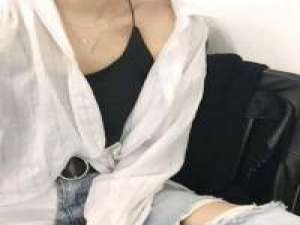 向鱼问水 向马问路 向神打听我一生的出处 凉了时光空了旧城残了