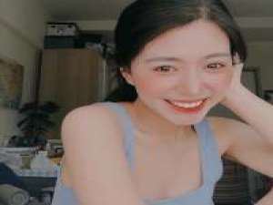 粉质：细腻，好晕染，