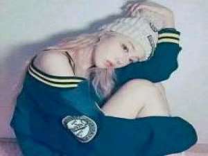 总有那么一个人透过生命来爱你 如果有来世，我期望不