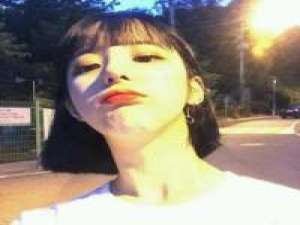 要努力 要像小星星一样  闪闪发光 很多事情永远都想不通