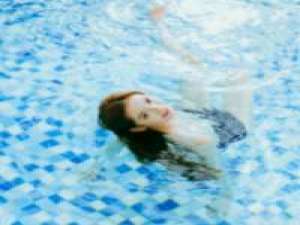 这是很长很好的一生. 随着时光渐渐没有了力