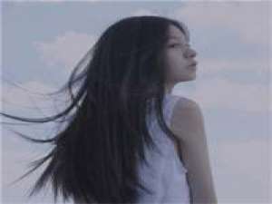 我们太迷茫了 徘徊在过去，你让我好