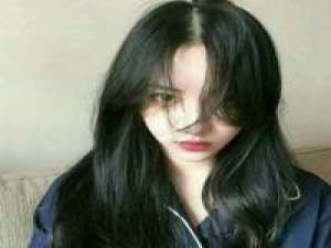 实在放不下就继续喜欢吧 也许他会回头 也... 不后悔遇见谁，只是后