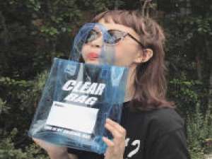 希望你哭过以后把心放冷一点把无情发挥好... 有一天，奥特曼上课举