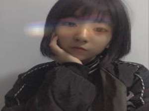 我就是这种什么事情都憋在心里 不说话也不... 别人的眼光杀不死你