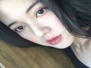 《神的双手·女图》 我必须让自己一直保持