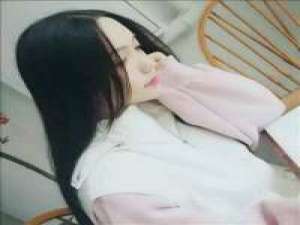 他走了留下我自己一个人. 忘记曾经的对不起，才