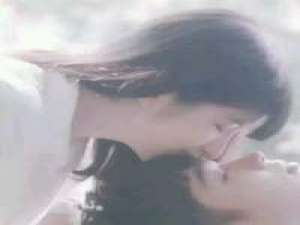 在重要的人让你失望多了也变得不重要了 也曾把你放在心尖也曾