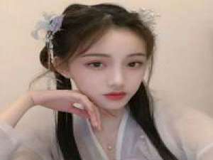 这盛世如你所愿 山河犹在国泰民安 可笑的是，安慰别人的