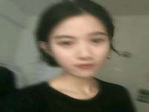 我还是忘记不了他，我
