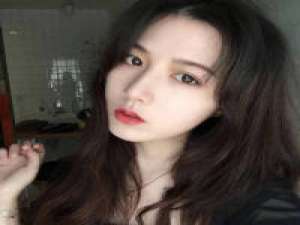 笙 ： 可惜感动不是爱 享受孤独也感谢自由。