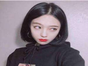 短发控，不定时更新短发头像，喜欢请关注 这一生这么长赶上了你