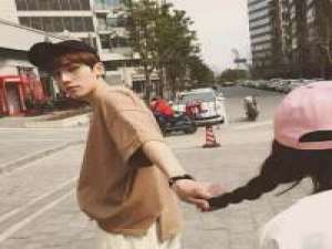 安和谷 一个人好好过，何苦在