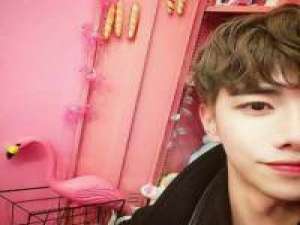 我在大街上闻见你身上的味道 我愣了几秒鼻... I always i