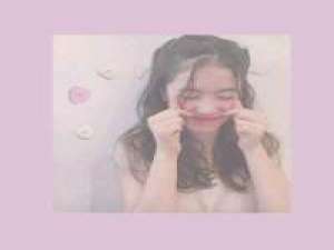 P图软件zmix，原创，粉色系，拿图送花，谢... 你苦苦哀求她别走，却