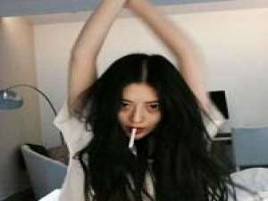 我突然觉得我遇不到一个，我喜欢也喜欢我的... 你眼中是江湖，我眼中