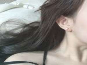 ? 余生笑我多悲欢，错认