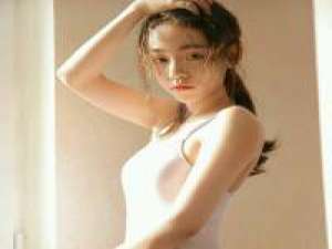 生而在世我很抱歉 我的心早已被你刺透，