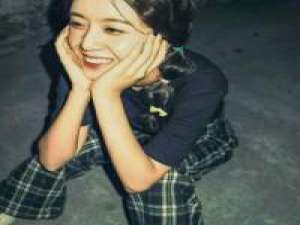 同生为人,何苦相让 多年后，站在我身后的