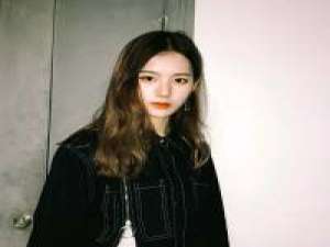 日常很无趣除非你是常 比孤独更孤独的是和错