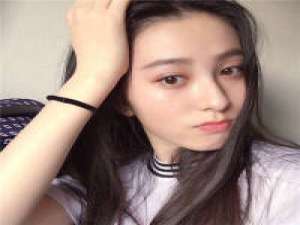 林北酱. 总在夜半醒来,总是被