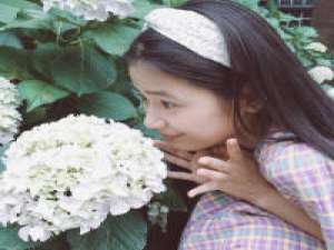 体温 于嘲讽的扭曲心跳中，