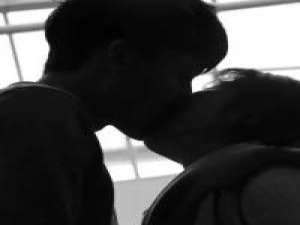 嘻嘻， 花开不是为了花落,而